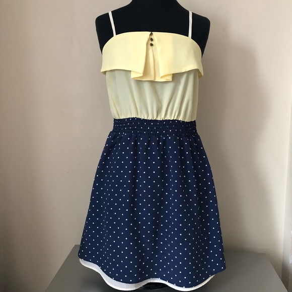 Xhilaration Dresses & Skirts - HP 🎉🎉 Xhilaration Colorblock Women’s Dress